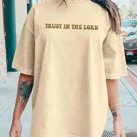 Apricot Casual Women's Summer Loose Fit T-Shirt - Picture 2 of 5